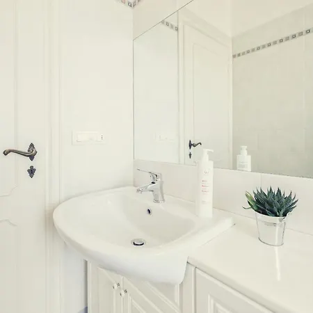 Le Orchidee 10 By Wonderful Italy *